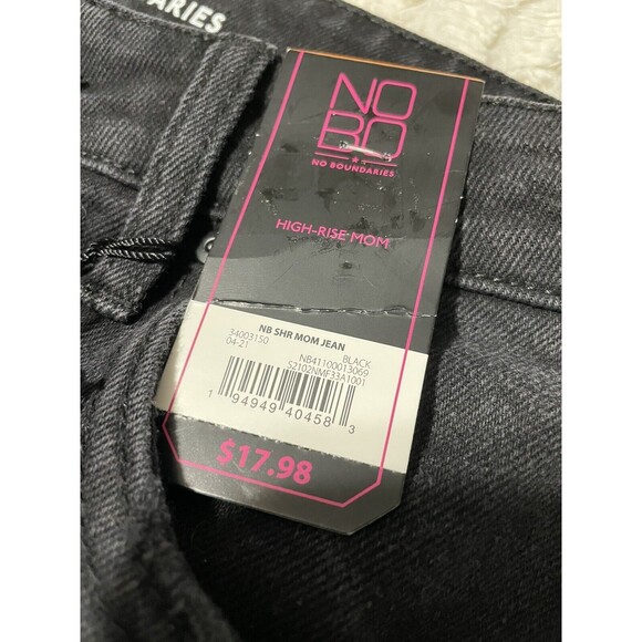 No Boundaries Womens Super High Rise Destructed Mom Jeans Black Size 7 NWT - Picture 8 of 12